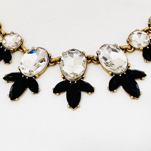 J. Crew Clear Crystal and Black Statement Necklace 17.5" + 2.5" - Picture 4 of 8